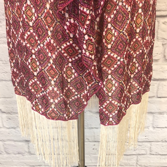 LuLaRoe Monroe Kimono with Fringe - Picture 2 of 8